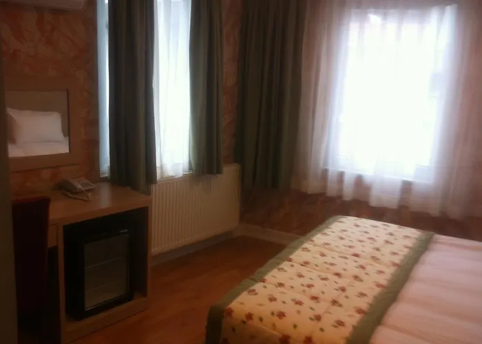 Ξενοδοχείο Hatay 3*